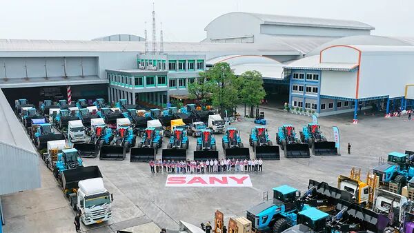 三一集团在南美和东南亚完成大规模设备交付与签约